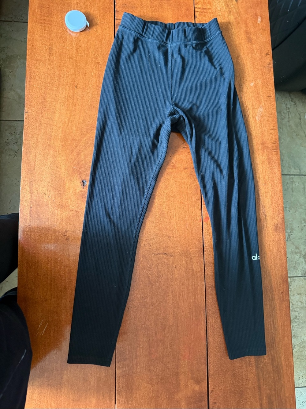 Alo High-Rise Ribbed Black 7/8 Leggings